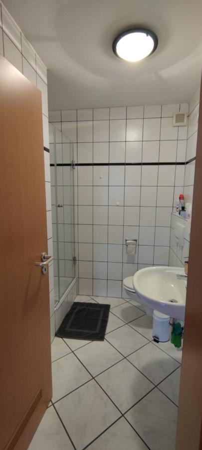 Moderne Ferienwohnung Lindlar, Dorf- Und Waldnah, Gratis W-Lan, Nr 外观 照片